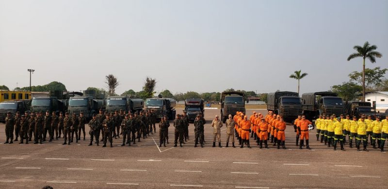 O Exercito Brasileiro em Sao Paulo envia mais de 400 militares para