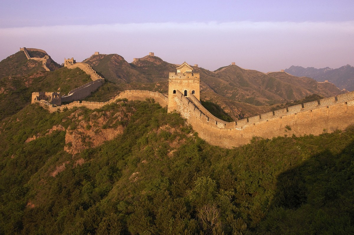 Muralha da China - Além dos muros, há torres, passos estratégicos e atalaias que tinham por função servir como um alarme a possíveis ataques - Divulgação - Divulgação/Rota de Férias/ND