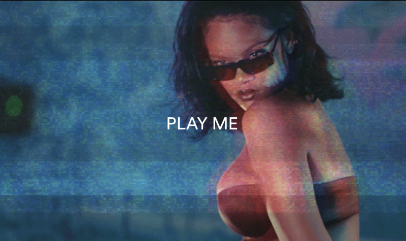Rihanna à frente de sua linha de lingerie cuja garota propaganda é… Rihanna. – Divulgação