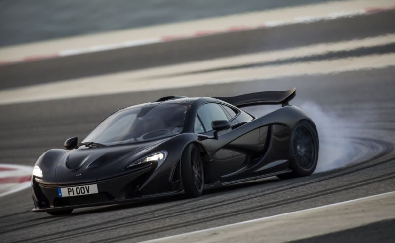 McLaren P1 Coupé é o único automóvel não emplacado no litoral - Foto: Divulgação/Garagem 360/ND
