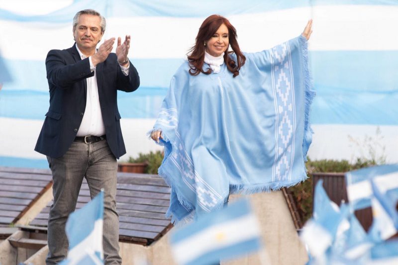 Alberto Fern&aacute;ndez e Cristina Kirchner, vitoriosos no primeiro turno das elei&ccedil;&otilde;es argentinas – Foto: Reprodu&ccedil;&atilde;o/Redes Sociais