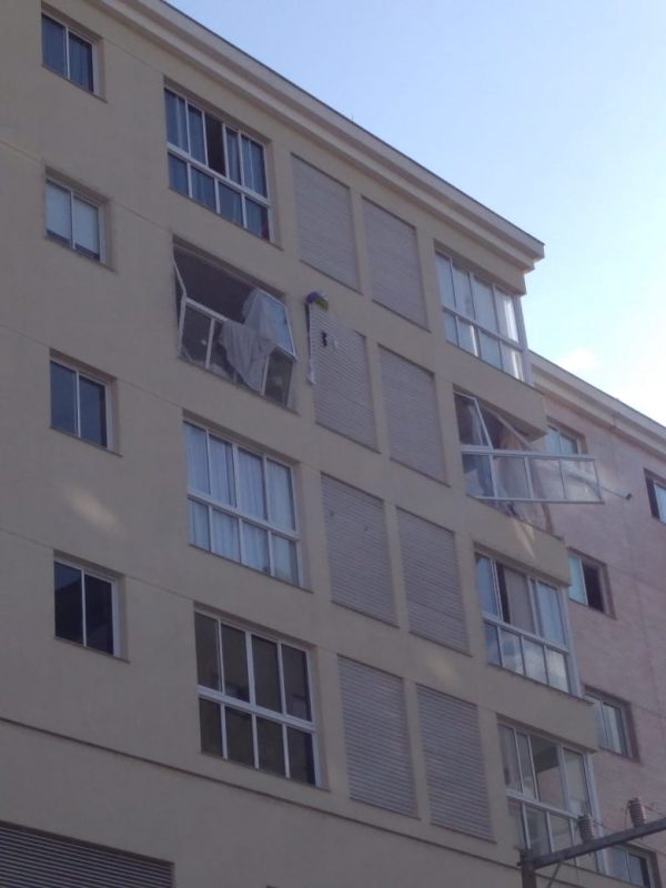 Apartamento onde a explos&atilde;o aconteceu, em Balne&aacute;rio Cambori&uacute; – Foto: Divulga&ccedil;&atilde;o/ND
