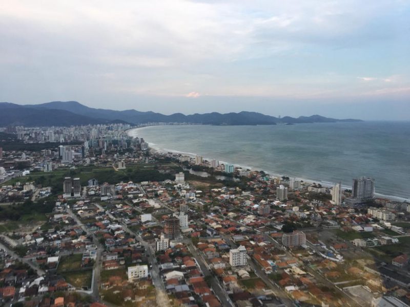 De acordo com projeto, embarcações naufragadas vão ficar entre Balneário Camboriú e Florianópolis