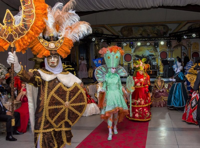 Baile De Mascaras Beneficiara A Casa De Acolhimento Do Hospital Infantil Joana De Gusmao Nd