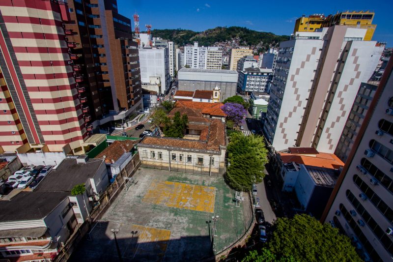 Casar&atilde;o hist&oacute;rico de Florian&oacute;polis que abrigou escola ser&aacute; nova sede do Arquivo P&uacute;blico de SC – Foto: Flavio Tin/Arquivo/ND