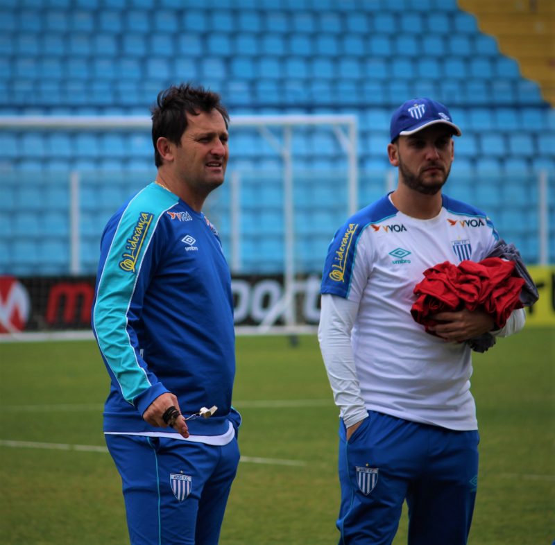 Evando fez gol na S&eacute;rie B de 2008 contra o Crici&uacute;ma – Foto: Andr&eacute; Palma Ribeiro/Ava&iacute; FC/divulga&ccedil;&atilde;o