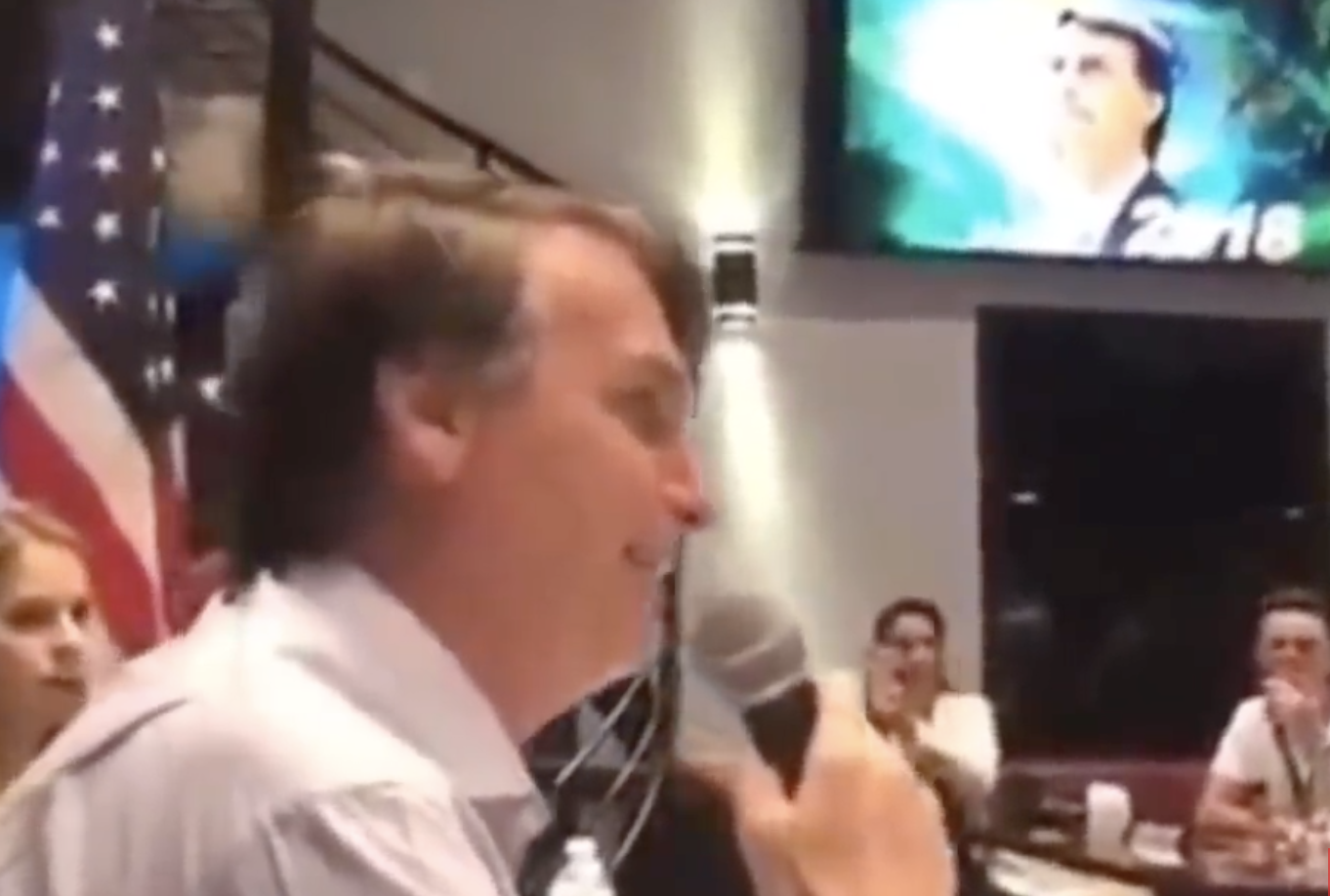 Canal Publica Vídeo De Bolsonaro Imitando Lula E Vira Febre Na Internet