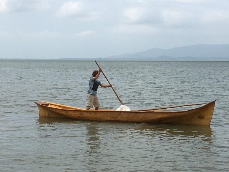 Canoa vai virar – Foto: Divulgação/ND