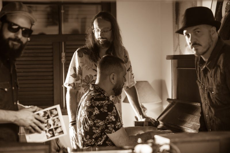 “Sede de Querer (A Gente É Maior)” é o primeiro single do novo EP – Foto: QUINHO MIBACH/DIVULGAÇÃO/ND