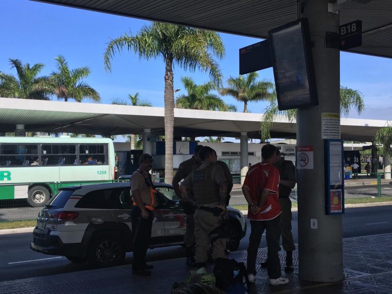 Homem é preso no TICEN após se masturbar em ônibus – Foto: Divulgação/ND