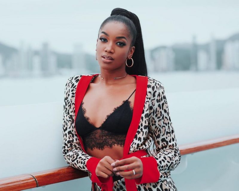 Fotos da cantora de b&iacute;quini foram alvo de questionamento por parte de algumas mulheres. . – Foto: Divulga&ccedil;&atilde;o/Instagram