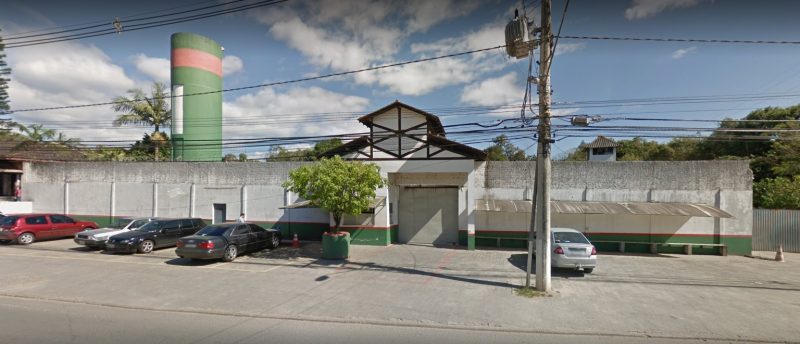 Os dois detentos fugiram na madrugada desta segunda-feira (23) – Foto: Google Street View/ND