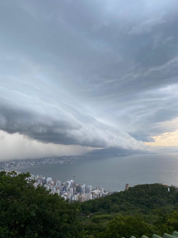 Presença de nuvens segue forte por todo o Estado neste feriado – Foto: Albertino Zamarco Junior/ND