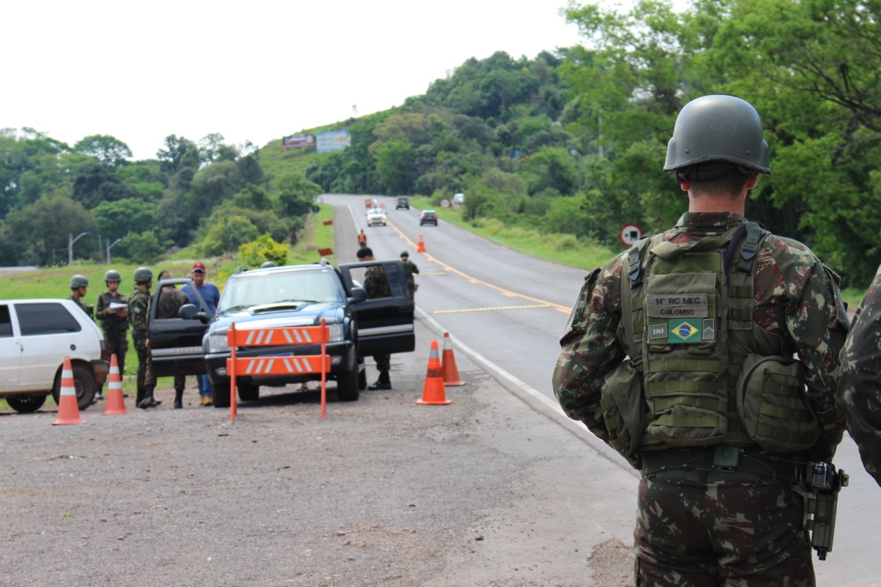 Exército Brasileiro Intensifica Segurança na Fronteira Oeste