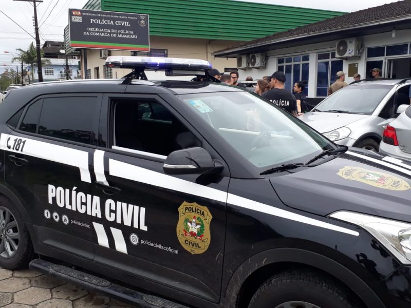 Ao menos 12 pessoas j&aacute; foram presas durante a opera&ccedil;&atilde;o – Foto: Pol&iacute;cia Civil/Divulga&ccedil;&atilde;o