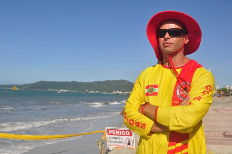Segurança no mar no verão