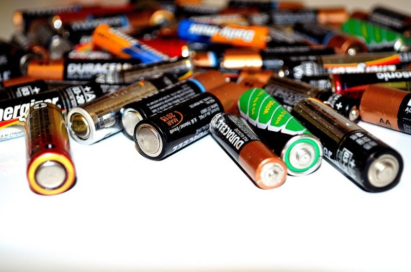 Pilhas estão entre os produtos a serem recolhidos pela logística reversa – Foto: Divulgação/Pixabay