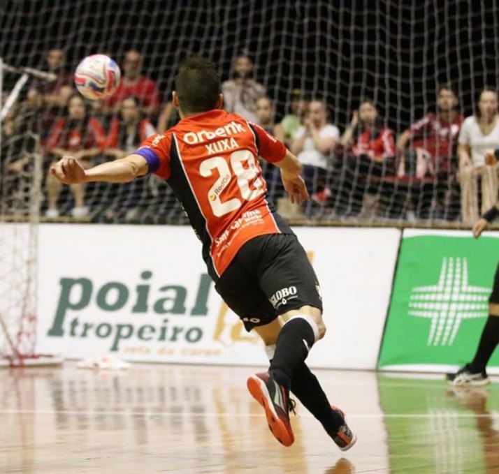 JEC estaria no grupo B ao lado de Carlos Barbosa, Atl&acirc;ntico, Blumenau, Cascavel, Foz Cataratas e Marreco &nbsp;– Foto: Juliano Schmidt/JEC Futsal