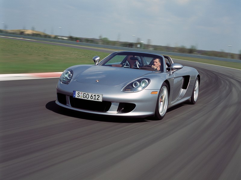 Justin Timberlake - What Goes Around...Comes Around: uma Chevrolet Corvette e um Porsche Carrera GT podem ser vistos durante o clipe. O vídeo completo está aqui: https://bit.ly/2FFf69v - Foto: Divulgação - Foto: Divulgação/Garagem 360/ND
