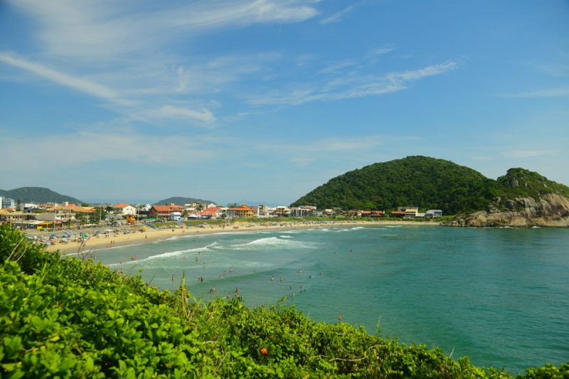 Prainha &eacute; o palco escolhido para abertura do circuito de surfe amador. Foto: Marcio David/Oceano –&nbsp;