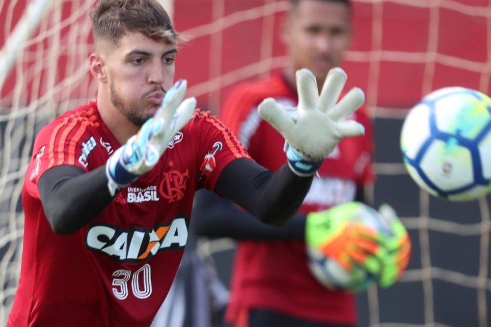 Figueirense Busca Contratação Por Empréstimo De Goleiro Do Flamengo