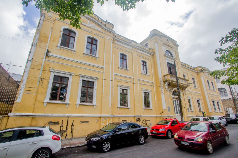 Casa Jos&eacute; Boiteux, antigo Instituto Polit&eacute;cnico – Foto: Flavio Tin/ND