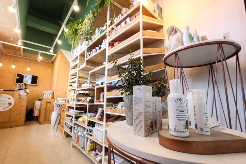 Loja Terra Maya, localizada no Sul na Ilha, se dedica aos produtos naturais – Foto: Anderson Coelho/ND