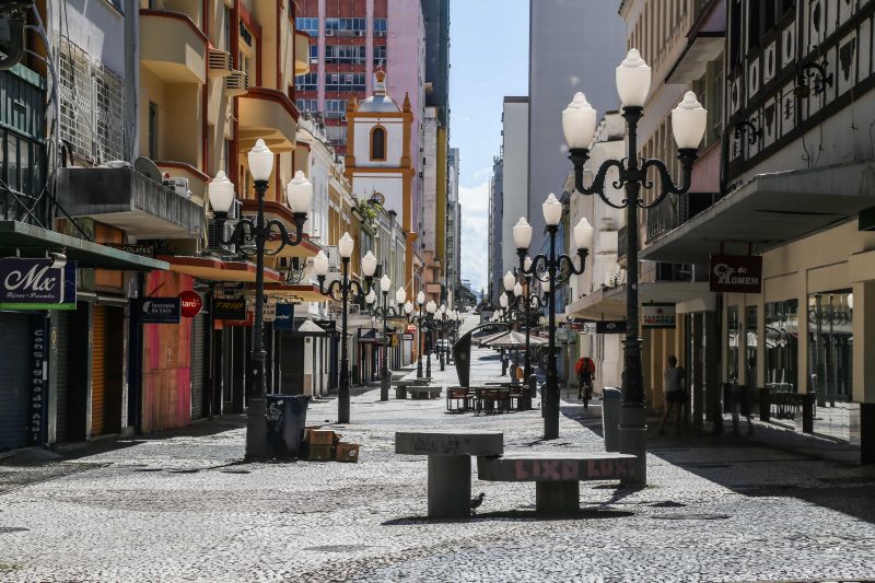 Medidas de isolamento social frearam a curva ascendente de casos em SC – Foto: Anderson Coelho/ND