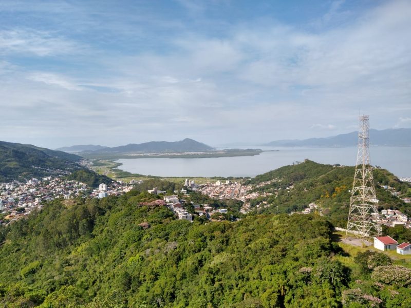 Segunda-feira (25) deve ser de sol acompanhado de algumas nuvens na Grande Florianópolis – Foto: Bruna Stroisch/ND