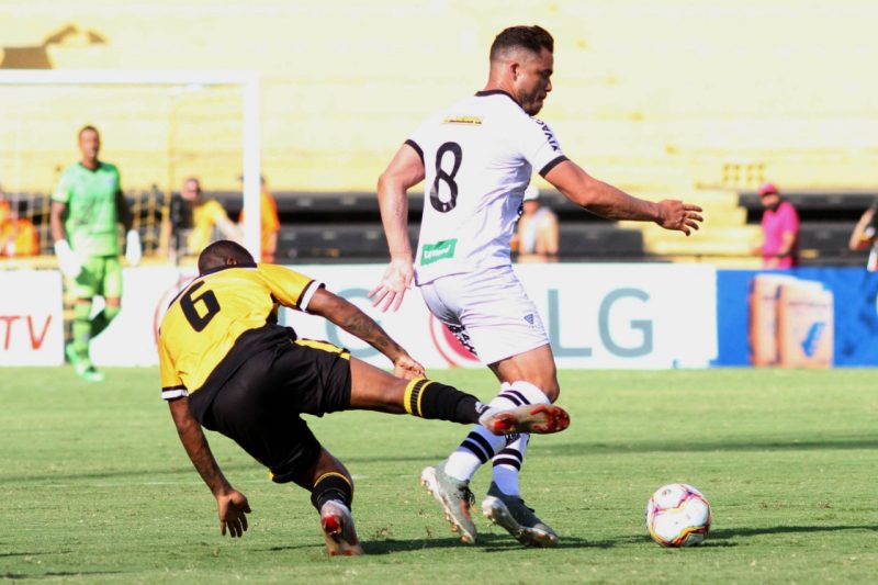 Crici&uacute;ma e Figueirense fecham o turno da S&eacute;rie C em jogo decisivo- Foto: Fernando Ribeiro/Futura Press/Estad&atilde;o Conte&uacute;do