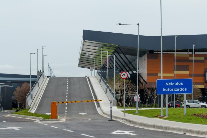 Novo terminal agora tem uma praça de entretenimento<br />e terraço panorâmico aberto ao público