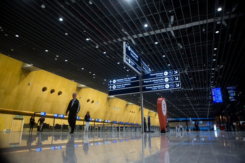 Capital tinha a pior nota entre os aeroportos do Brasil e hoje ocupa o 2º lugar na avaliação dos passageiros – Foto: Flávio Tin/ND