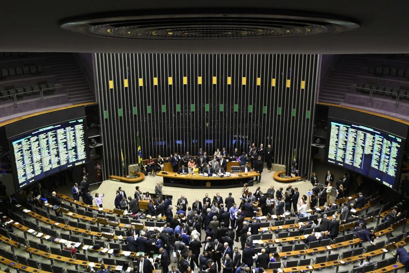 O ideal &eacute; montar a equipe do Minist&eacute;rio da Economia com pessoal qualificado, mas tamb&eacute;m, com figuras pol&iacute;ticas.- Foto: Roque de S&aacute;/Ag&ecirc;ncia Senado/ND