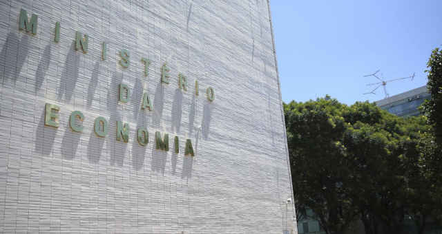 Im&oacute;veis da uni&atilde;o ser&atilde;o leiloados como uma das medidas para diminuir a d&iacute;vida p&uacute;blica – Foto: os&eacute; Cruz/Ag&ecirc;ncia Brasil/ND