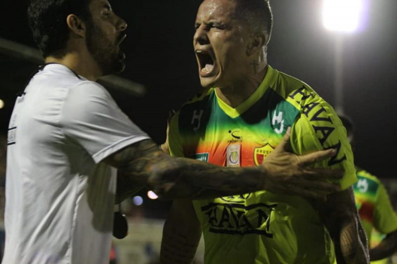 O artilheiro Edu vem fazendo grande ano – Foto: Lucas Gabriel Cardoso/Brusque/ND