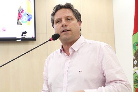 Marcelo Lanzarin, vereador do Podemos, &eacute; cotado para voltar &agrave; secretaria de sa&uacute;de de Blumenau – Foto: Divulga&ccedil;&atilde;o/ImprensaCMB/ND