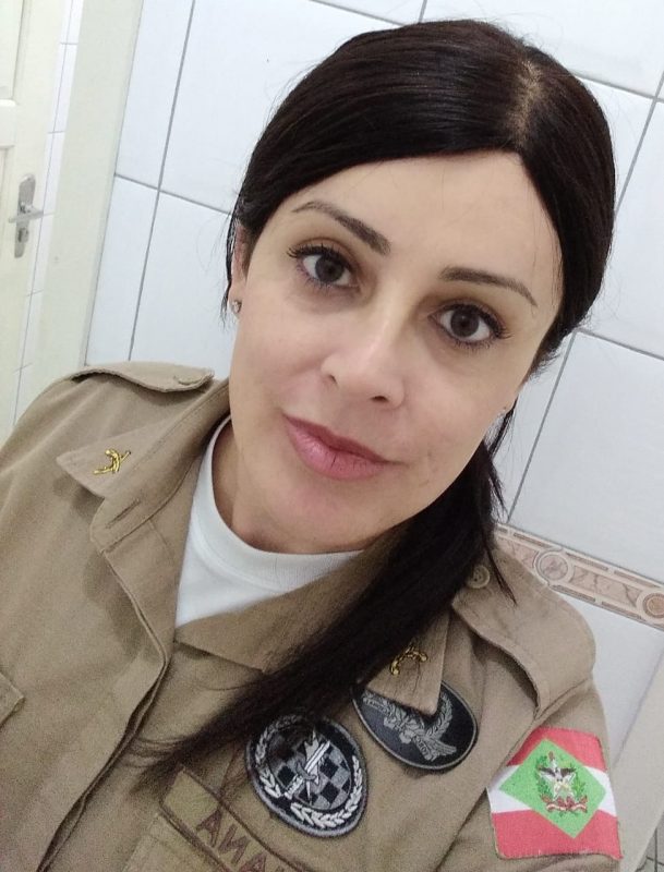 A Sargento Priscila Diana atua h&aacute; 22 anos na Pol&iacute;cia Militar de Santa Catarina – Foto: Arquivo Pessoal/Divulga&ccedil;&atilde;o/ND