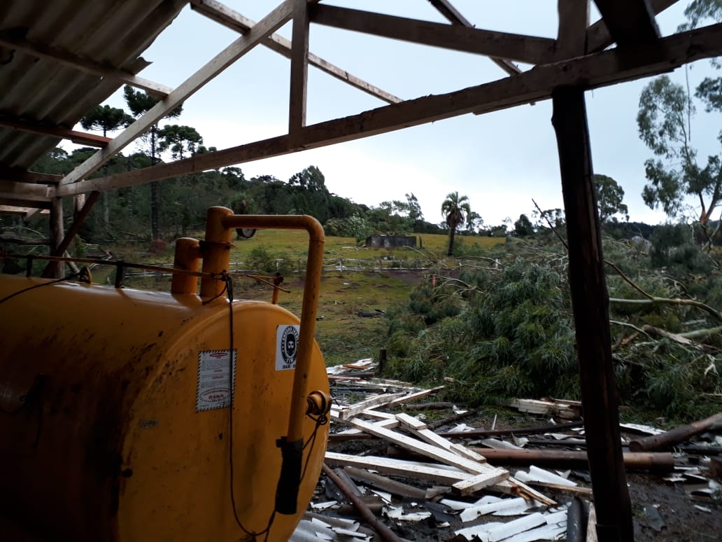 Defesa Civil investigará o que causou a destruição em Belmonte, Descanso e Iporã do Oeste - Divulgação/ND