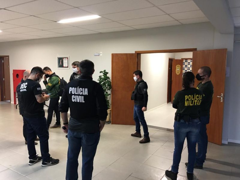 Douglas Borba e Leandro Barros foram presos em nova fase da Operação Oxigêno – Foto: Eduardo Cristófoli/ND