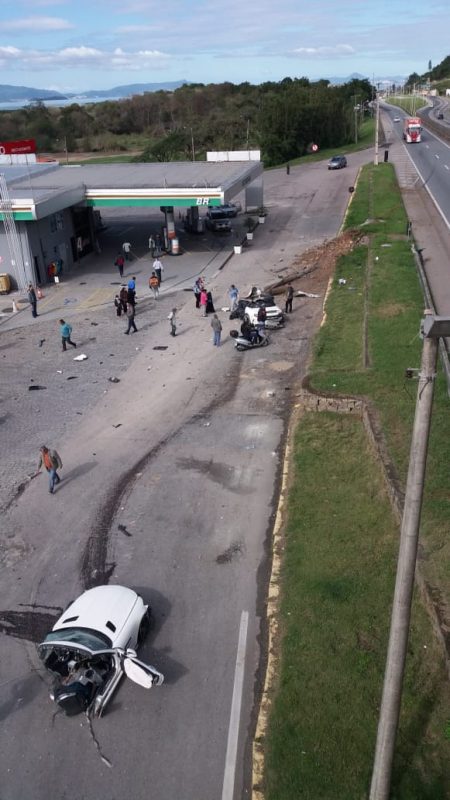 Imagens do acidente na manhã deste domingo – Foto: PRF/Divulgação