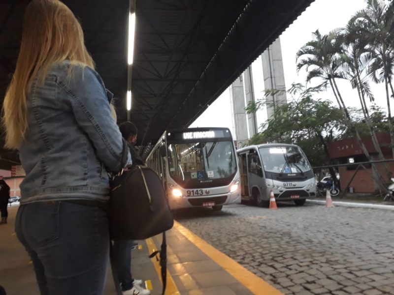 &Ocirc;nibus n&atilde;o v&atilde;o circular em Blumenau no fim de semana – Foto: Talita Catie/ND