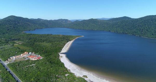 Duas praias de SC perdem o selo Bandeira Azul; entenda, Santa Catarina