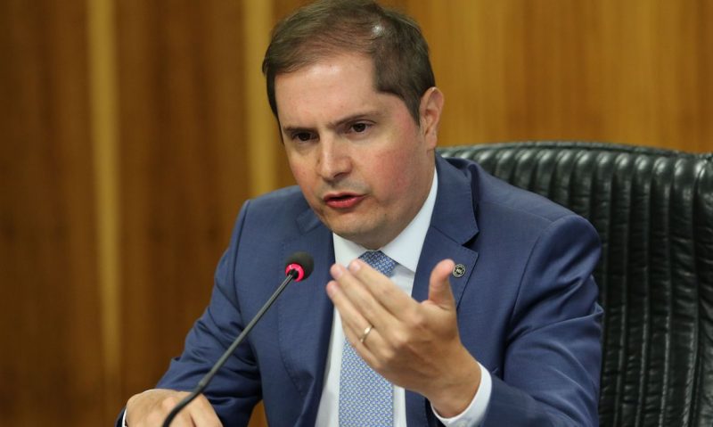 O secret&aacute;rio especial de Previd&ecirc;ncia e Trabalho, Bruno Bianco fala &agrave; imprensa – Foto: Fabio Rodrigues Pozzebom/Ag&ecirc;ncia Brasil/ND