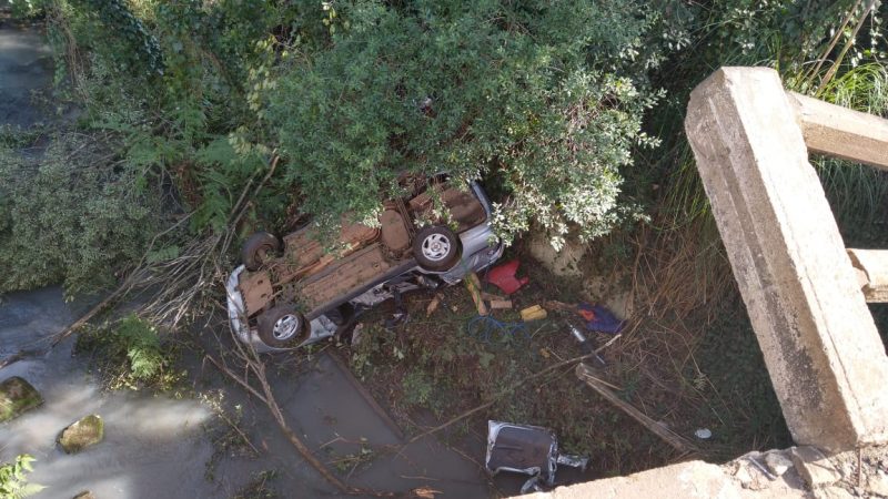 Acidente na SC-355, em Lebon R&eacute;gis, deixou v&iacute;tima grave – Foto: PMRv/Divulga&ccedil;&atilde;o