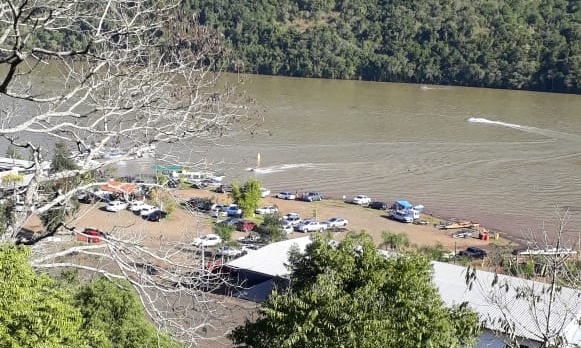 Fim de semana marcado por aglomera&ccedil;&atilde;o em v&aacute;rios pontos de Chapec&oacute; – Foto: Reprodu&ccedil;&atilde;o/ND