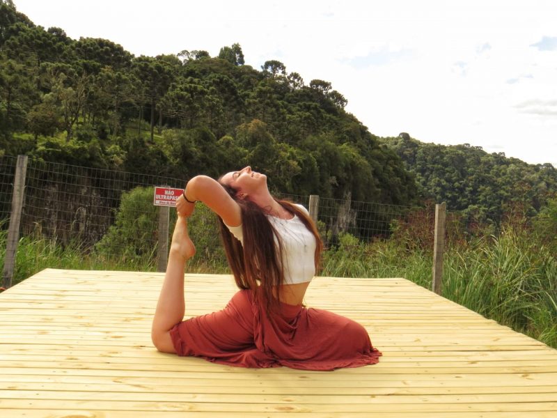 Pr&aacute;ticas de ioga est&atilde;o sendo transmitidas em lives todas as quintas-feiras – Foto: Arquivo Pessoal/ND