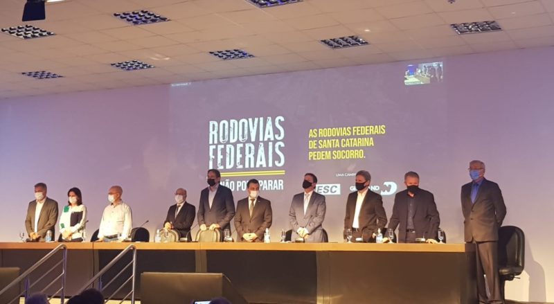 Lançamento do abaixo-assinado virtual “SOS Rodovias”, nesta segunda-feira (29) &#8211; Foto: Diogo Maçaneiro/ND