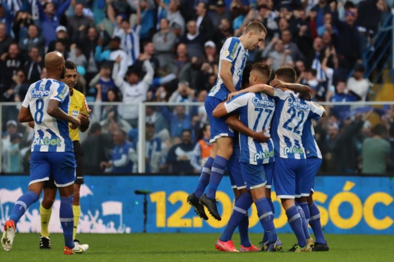 Ava&iacute; empata contra o Palmeiras no Est&aacute;dio da Ressacada, em Florian&oacute;polis – Foto: Fabiano Rateke/Ava&iacute;/ND