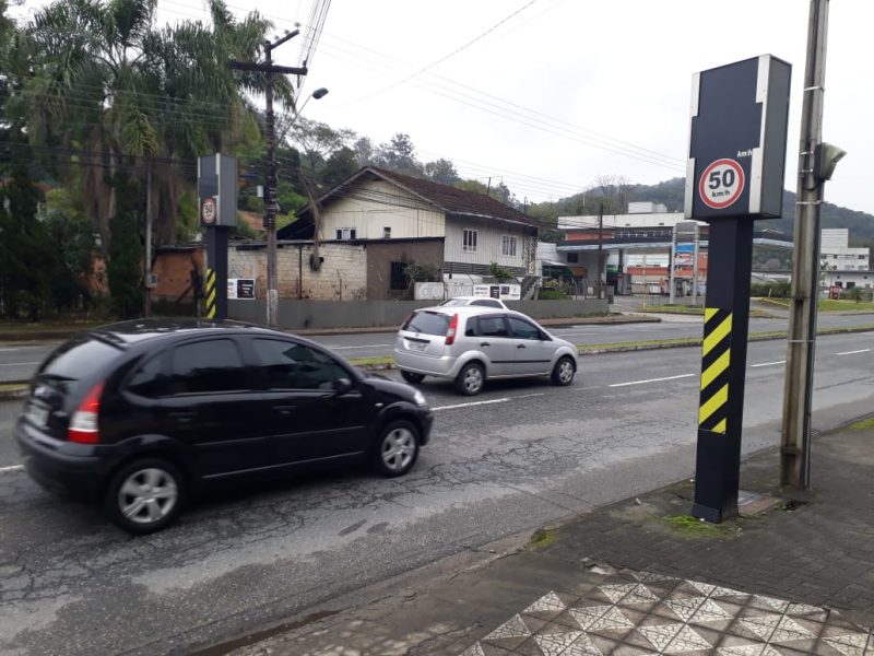 Lombadas estão desativadas em Blumenau desde julho – Foto: Adriano Raulino/NDTV