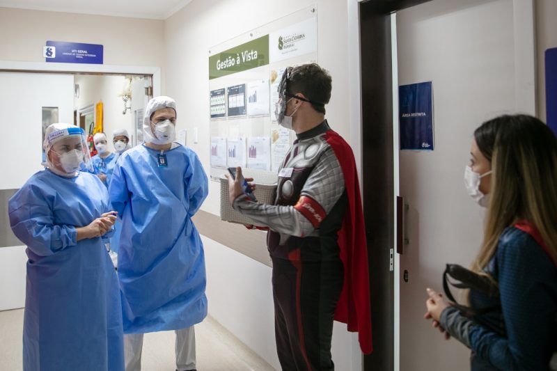 Profissionais da sa&uacute;de s&atilde;o homenageados no Hospital Santa Catarina – Foto: HSC/Divulga&ccedil;&atilde;o/ND